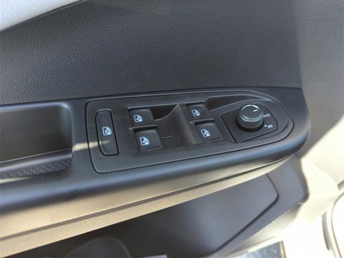 New 2026 Volkswagen Taos S image 29