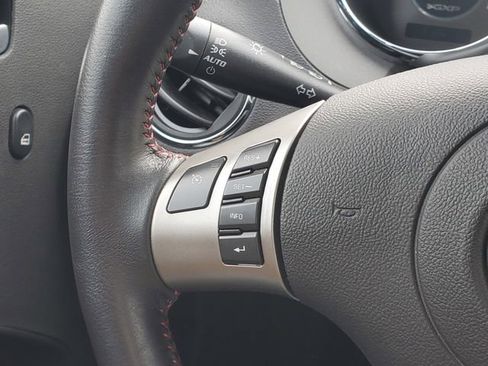 Used 2008 Pontiac Solstice GXP w/ Premium Package RWD image 13