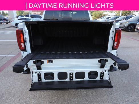 Used 2024 GMC Sierra 1500 Denali AWD/4WD image 14