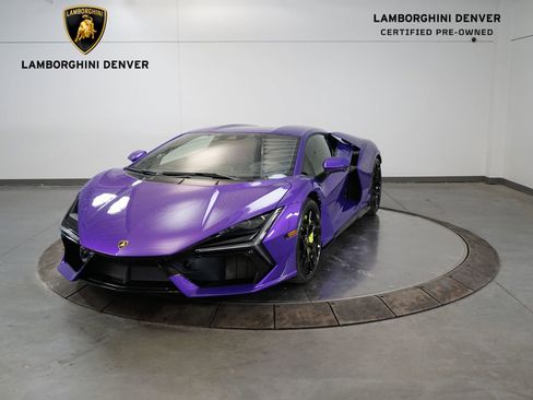 Used 2024 Lamborghini Revuelto image 1