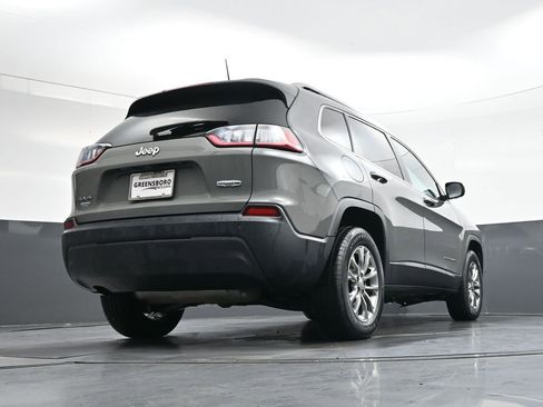 Used 2020 Jeep Cherokee Latitude Plus w/ Comfort/Convenience Group image 37