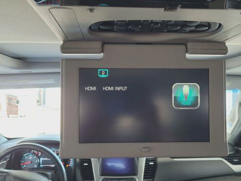 Used 2018 Chevrolet Tahoe LT image 20