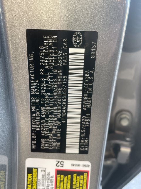 Used 2025 Toyota Camry SE FWD image 30