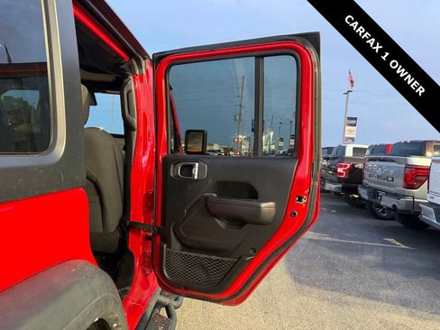 Used 2024 Jeep Wrangler Unlimited Sport AWD/4WD image 7