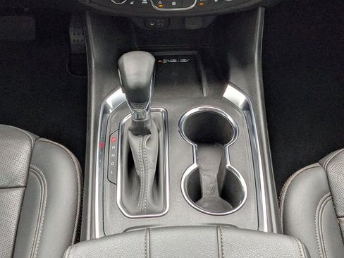 Used 2023 Chevrolet Traverse High Country image 22