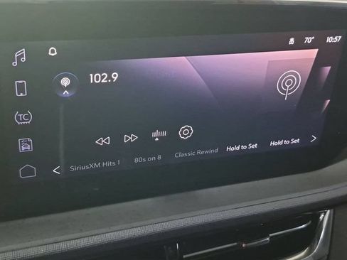 Certified 2024 Buick Envista Sport Touring w/ Convenience I Package FWD image 23