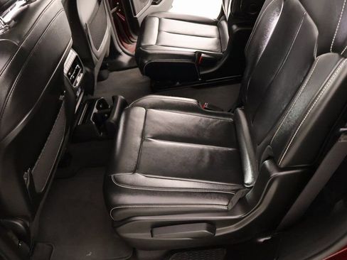 Used 2021 Jeep Grand Cherokee L Limited image 13