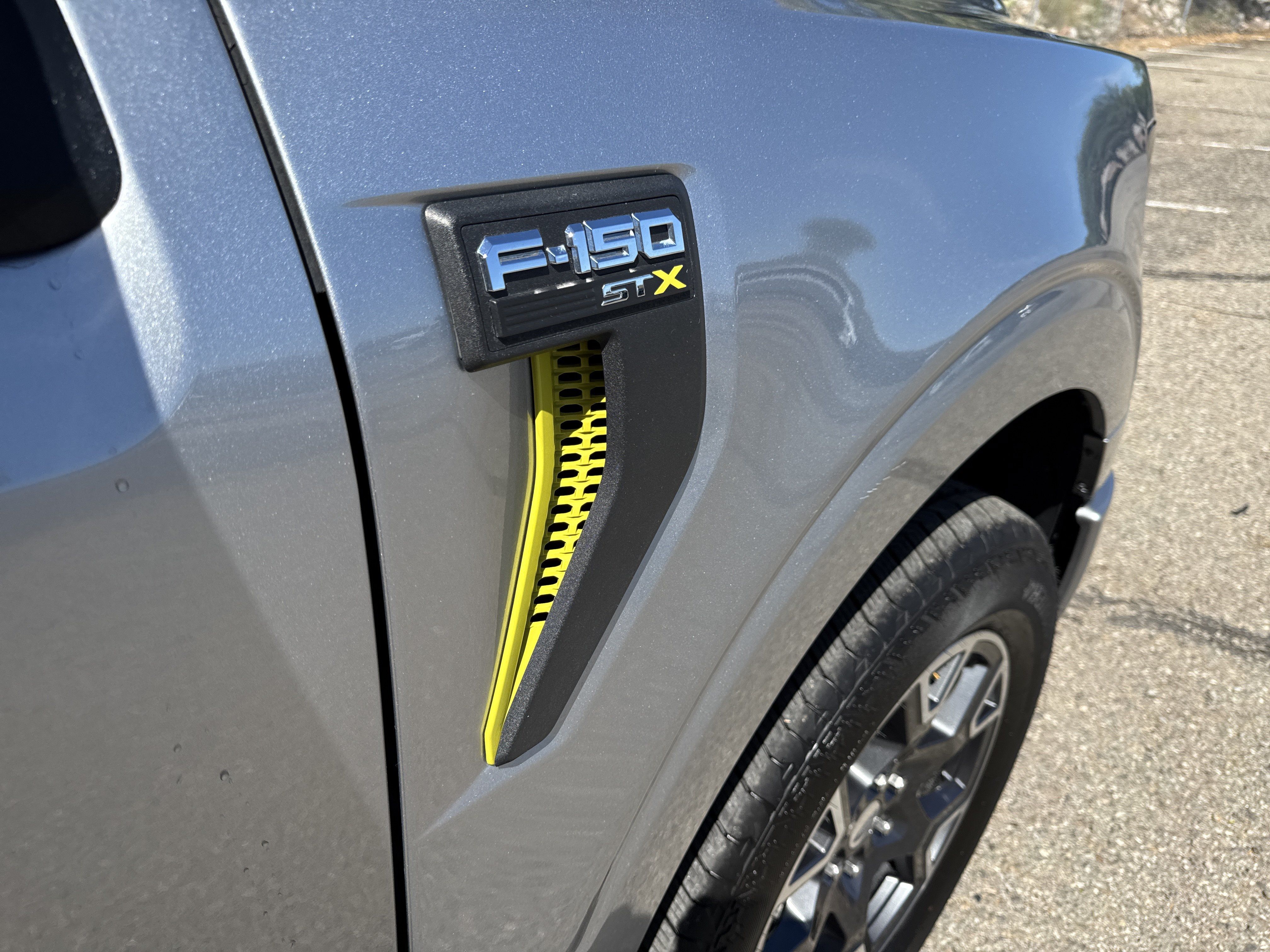 Used 2025 Ford F150 STX w/ Equipment Group 200A AWD/4WD image 19