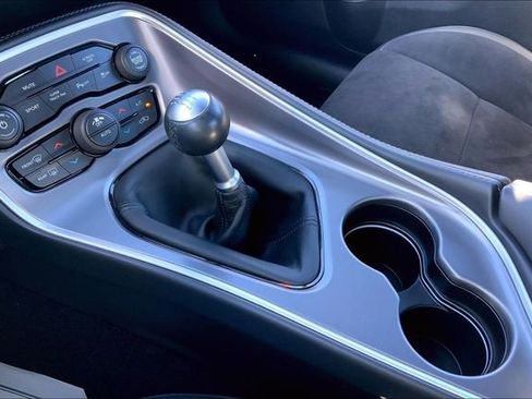 Used 2020 Dodge Challenger R/T w/ Plus Package image 25