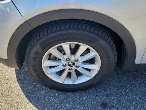 Used 2020 Kia Sorento AWD V6 image 36