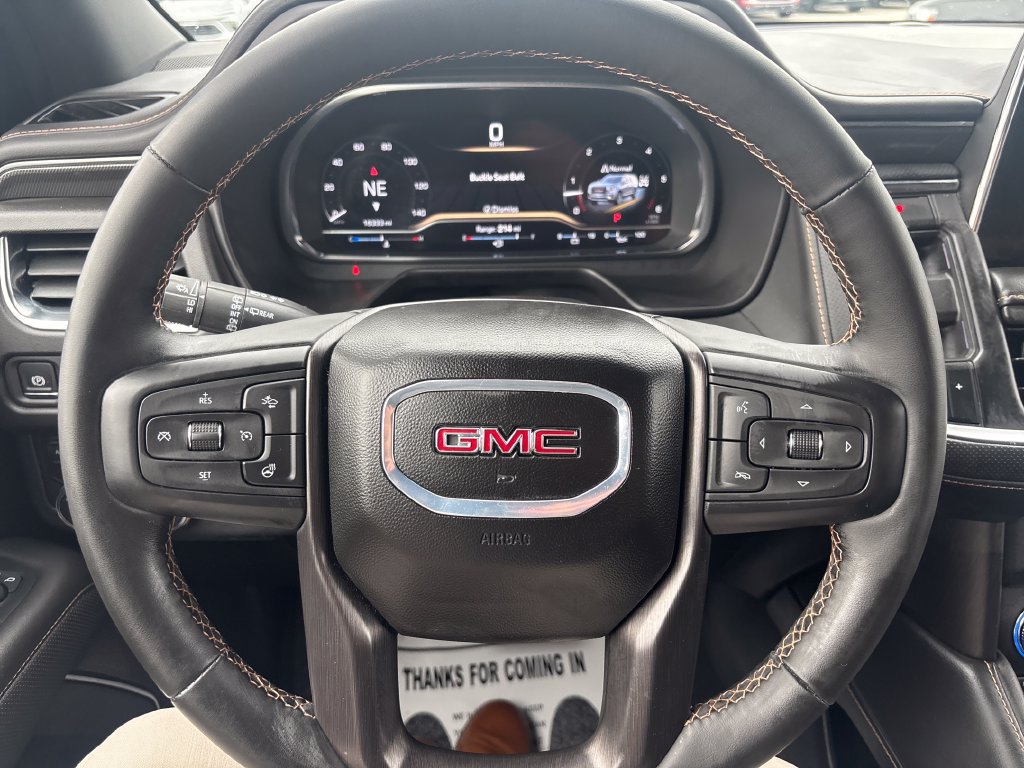 Used 2024 GMC Yukon AT4 w/ Technology Package AWD/4WD image 19