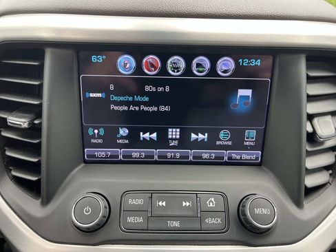 Used 2018 GMC Acadia SLT FWD image 10