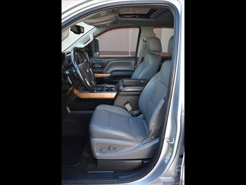 Used 2015 Chevrolet Silverado 2500 LTZ w/ Duramax Plus Package image 14