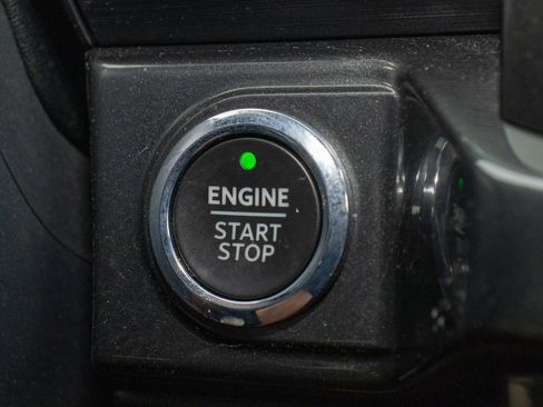 Used 2022 Ford F150 XLT w/ Equipment Group 302A High image 32