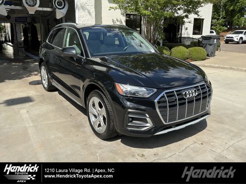 Used 2021 Audi Q5 2.0T Premium Plus w/ Premium Plus Package AWD/4WD image 1