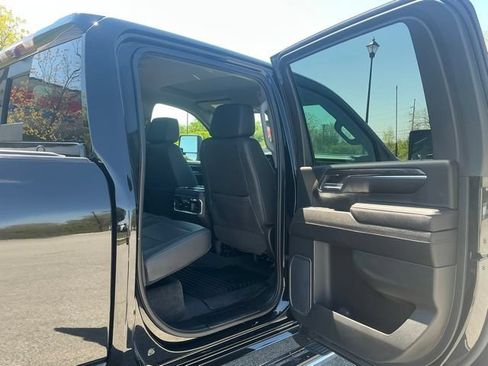Used 2024 Chevrolet Silverado 3500 LTZ w/ LTZ Plus Package AWD/4WD image 19