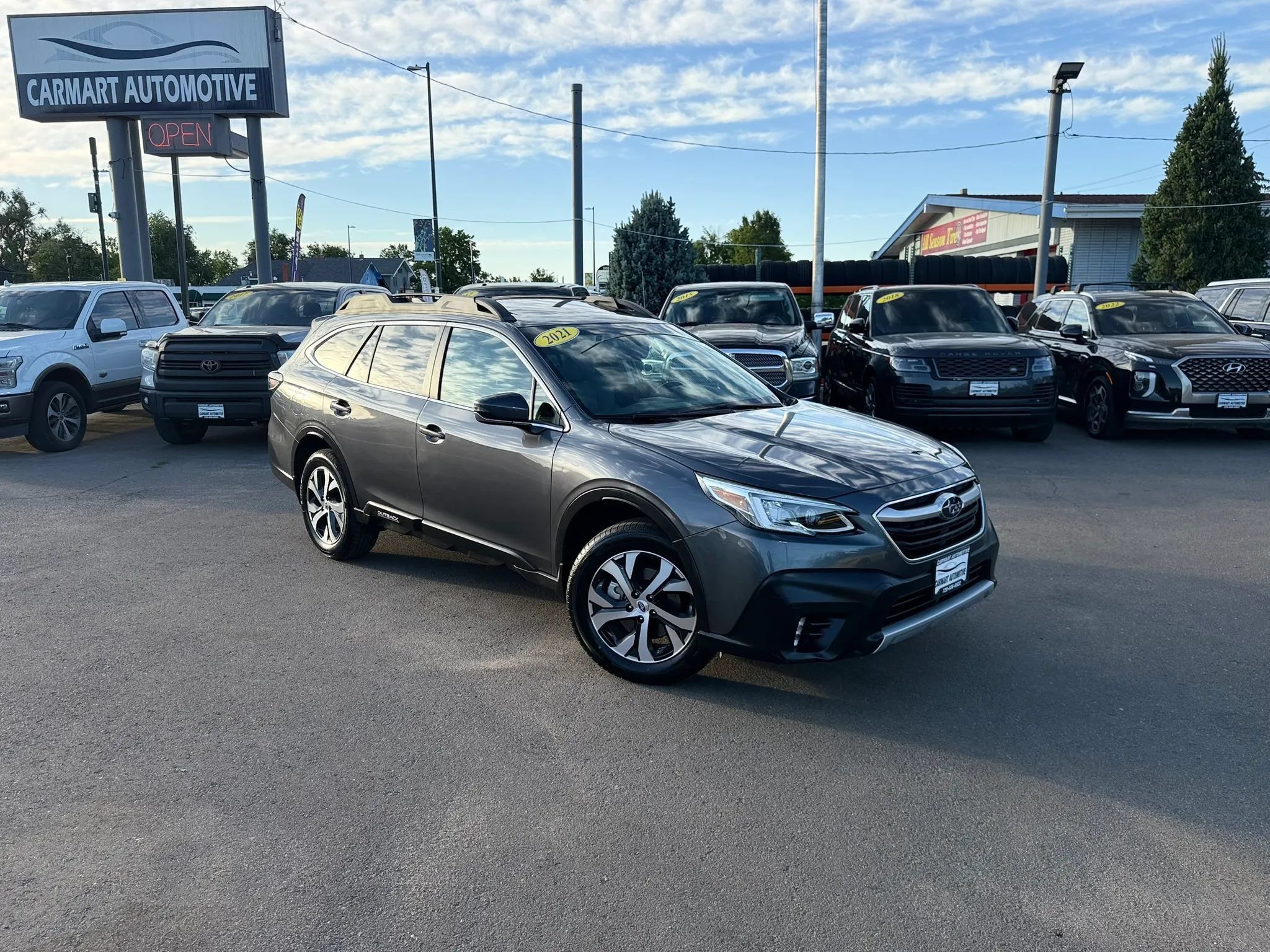 Used 2021 Subaru Outback Limited AWD/4WD image 2