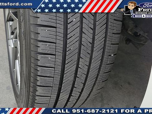 Certified 2025 Ford Expedition Platinum w/ Platinum Ultimate Package image 21