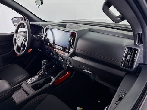 New 2026 Nissan Frontier PRO-4X w/ Tow Package AWD/4WD image 25