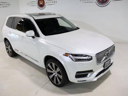 Used 2023 Volvo XC90 B6 Ultimate image 25