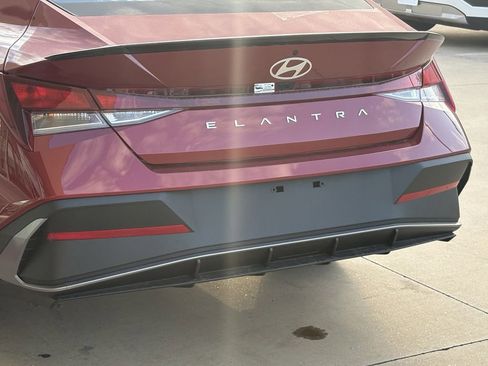 New 2025 Hyundai Elantra Sport image 6