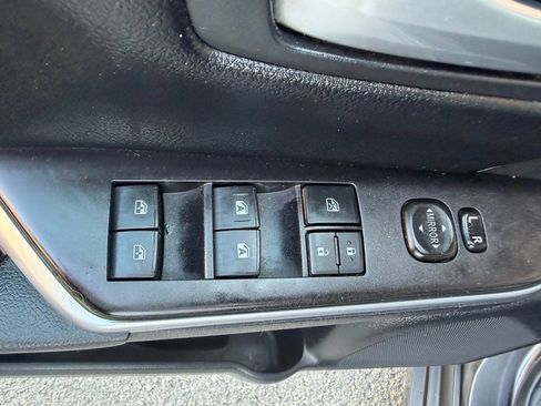Used 2016 Toyota Camry LE FWD image 21