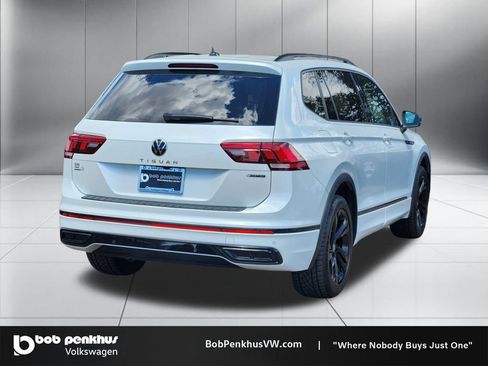 Used 2023 Volkswagen Tiguan SE R-Line AWD/4WD image 25