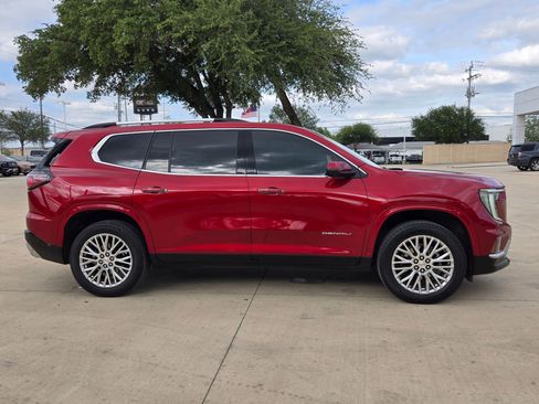 Certified 2024 GMC Acadia Denali FWD image 8