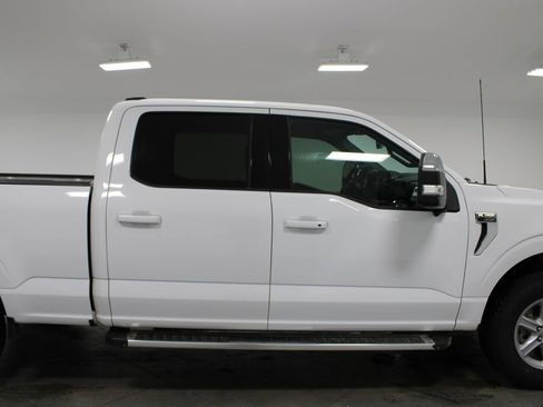 Used 2022 Ford F150 Lariat w/ Trailer Tow Package AWD/4WD image 11