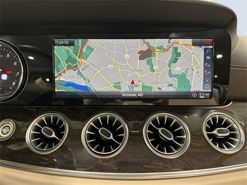 Used 2018 Mercedes-Benz E 400 4MATIC Cabriolet image 22