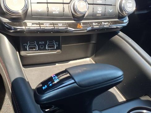 Used 2023 Dodge Durango GT AWD/4WD image 19