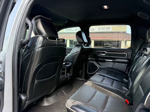 Used 2020 RAM 1500 Laramie w/ Sport Appearance Package AWD/4WD image 19