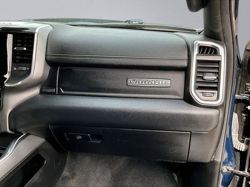 Used 2021 RAM 1500 Laramie w/ Sport Appearance Package image 17