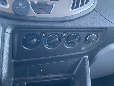 Used 2017 Ford Transit 150 XLT image 30