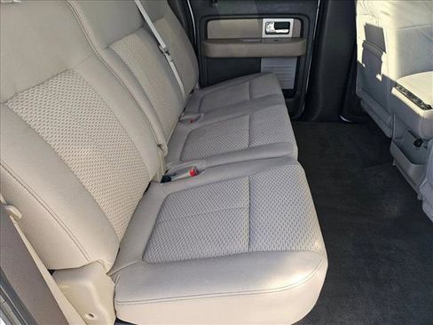 Used 2010 Ford F150 XLT image 18