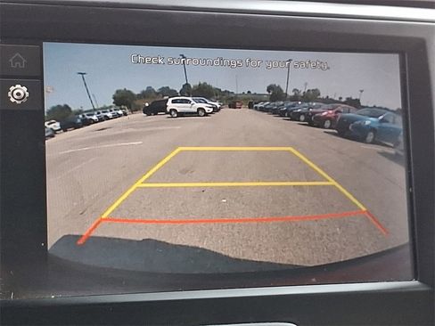 Used 2023 Kia Soul LX image 17