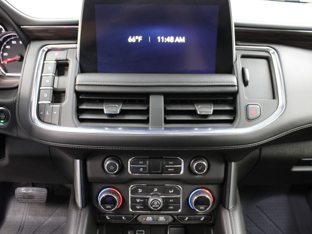 Used 2021 Chevrolet Suburban Z71 AWD/4WD image 20