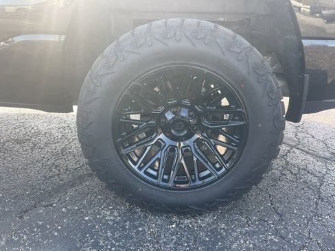 Used 2019 RAM 1500 Big Horn image 15