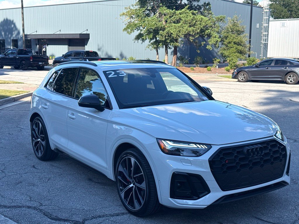 Used 2023 Audi SQ5 Prestige AWD/4WD image 7