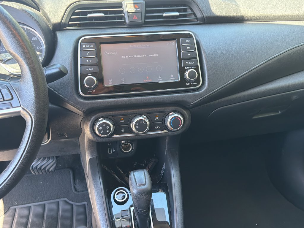 Used 2020 Nissan Versa S FWD image 22