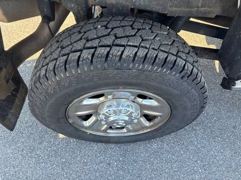 Used 2019 RAM 2500 Big Horn AWD/4WD image 9