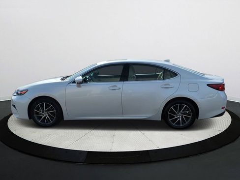 Used 2017 Lexus ES 350 image 7