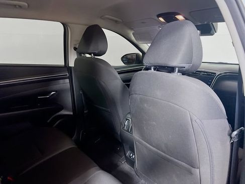 Used 2022 Hyundai Tucson SEL FWD image 9