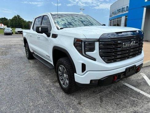 Used 2024 GMC Sierra 1500 AT4 w/ AT4 Premium Package AWD/4WD image 2