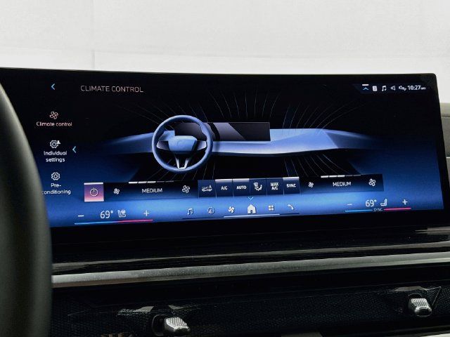 Used 2026 BMW X7 xDrive40i w/ M Sport Package AWD/4WD image 16