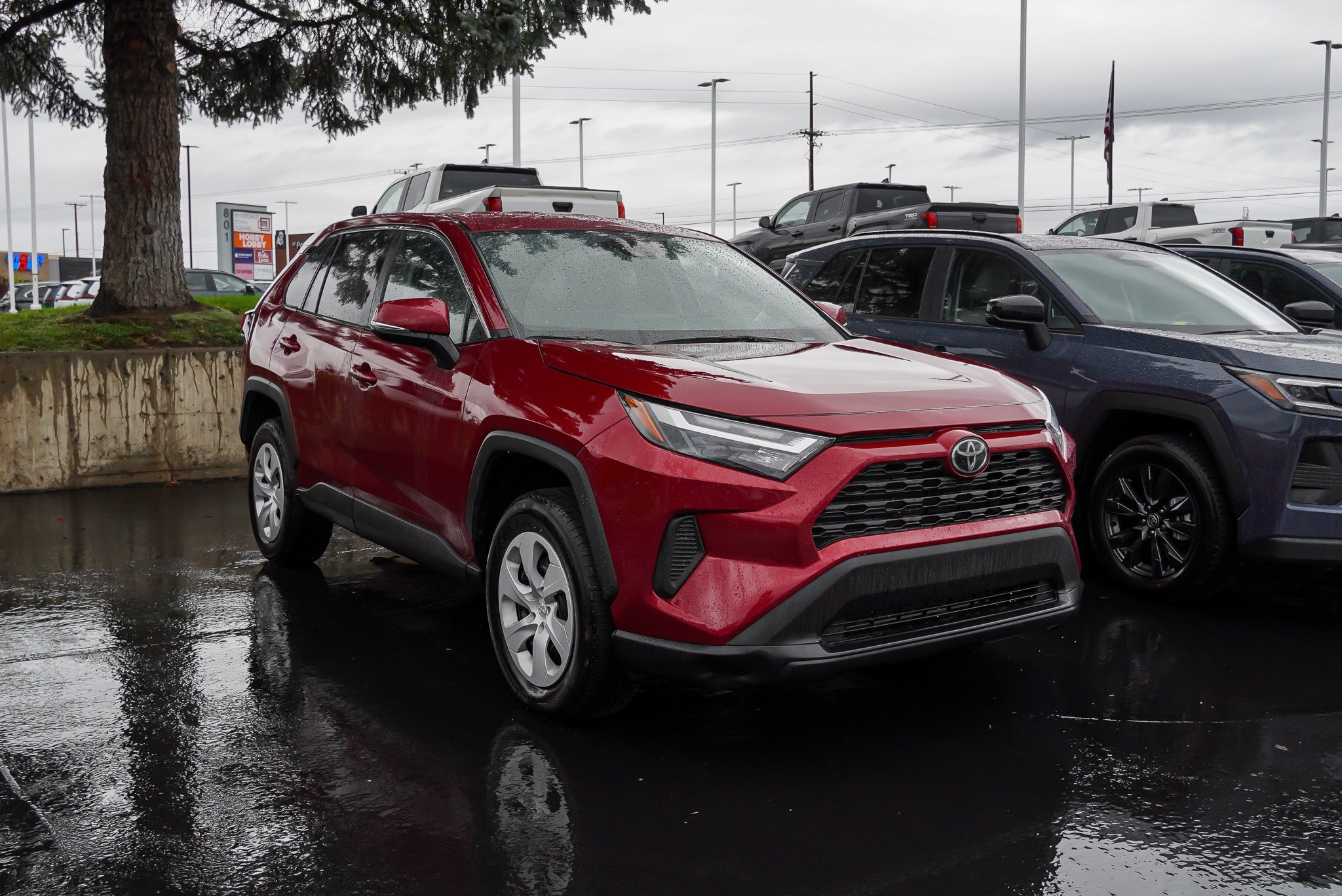 Certified 2024 Toyota RAV4 LE AWD/4WD image 2