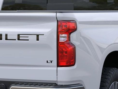 New 2026 Chevrolet Silverado 1500 LT w/ Z71 Off-Road Package AWD/4WD image 35