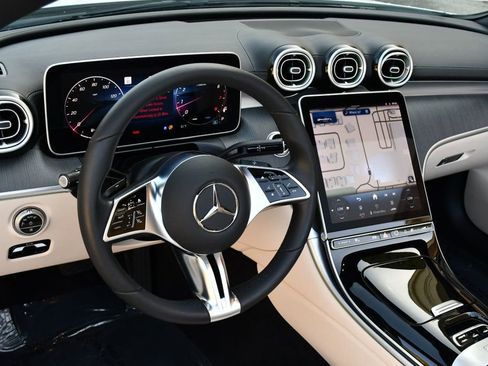 Used 2025 Mercedes-Benz CLE 300 4MATIC Cabriolet image 67