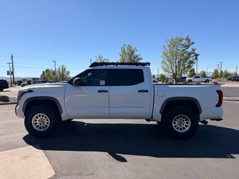 Used 2023 Toyota Tundra Limited w/ Power Package AWD/4WD image 7