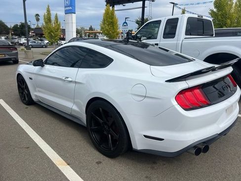 Used 2020 Ford Mustang GT RWD image 7